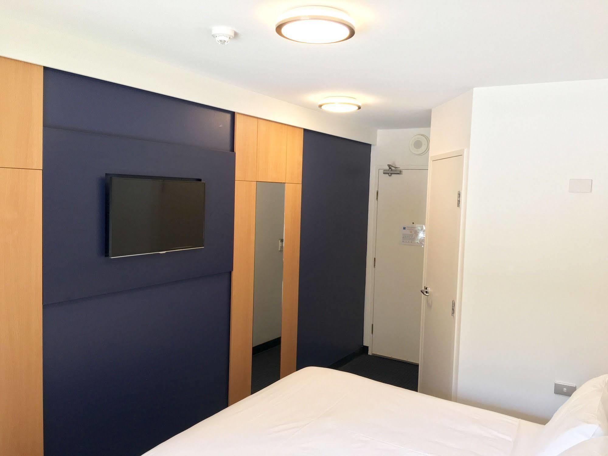 Ibis Budget - Госфорд Екстер'єр фото